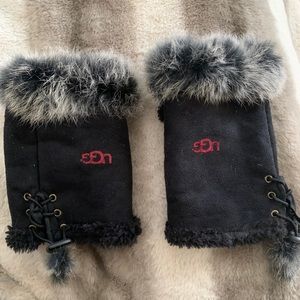 UGG Fingerless Fur Gloves